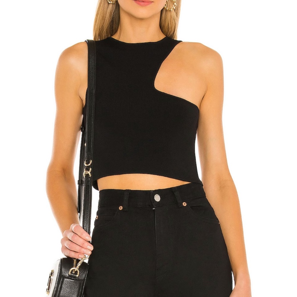 Superdown Nora cutout tank